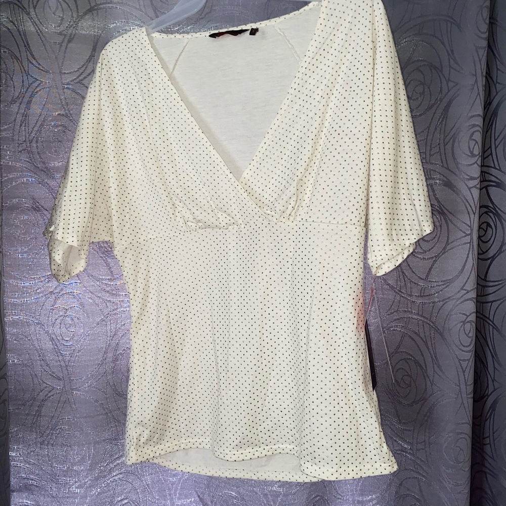 Sofia Vergara V-Neck Top